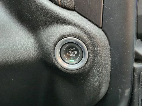 Used 2021 GMC Sierra 2500 AT4 w/ AT4 Premium Plus Package image 23