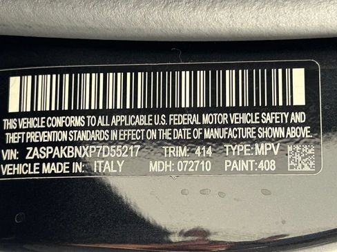 Used 2023 Alfa Romeo Stelvio Ti AWD/4WD image 38