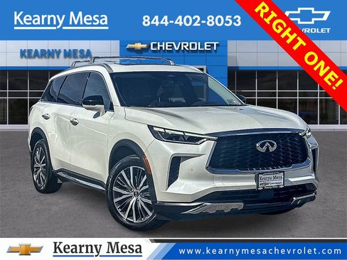 Used 2022 INFINITI QX60 Sensory w/ Cargo Package image 1