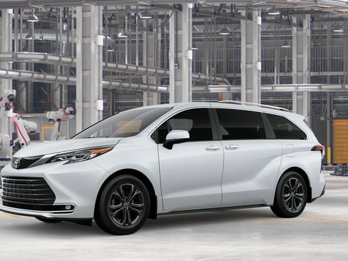 New 2026 Toyota Sienna Platinum AWD/4WD image 2