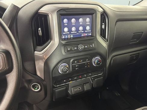 Used 2022 Chevrolet Silverado 1500 Custom RWD image 21