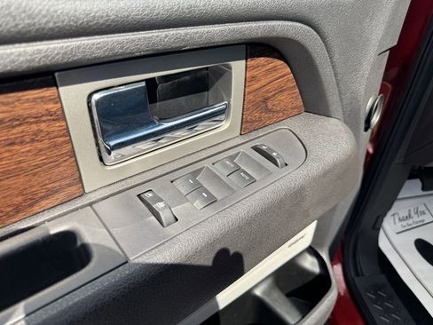 Used 2014 Ford F150 Lariat w/ Equipment Group 502A Luxury AWD/4WD image 22