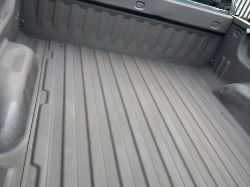 Used 2017 Chevrolet Silverado 1500 LT w/ LT Eassist Package image 31