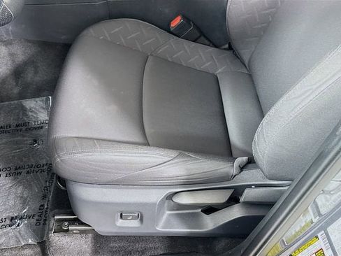 Certified 2024 Toyota Tacoma SR5 AWD/4WD image 20