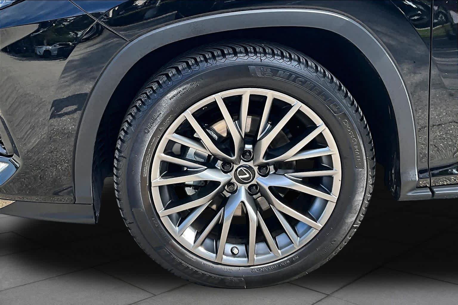 Used 2020 Lexus RX 350 F Sport w/ Accessory Package AWD/4WD image 11