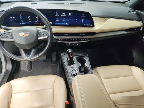 Used 2024 Cadillac XT4 Premium Luxury image 32