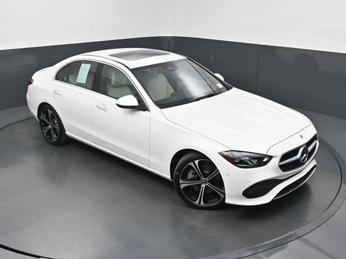 Used 2024 Mercedes-Benz C 300 Sedan image 31