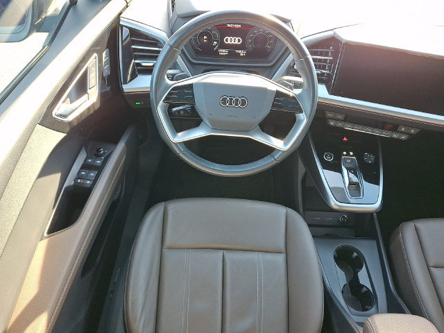 Used 2024 Audi Q4 e-tron Premium Plus w/ Premium Plus AWD/4WD image 3