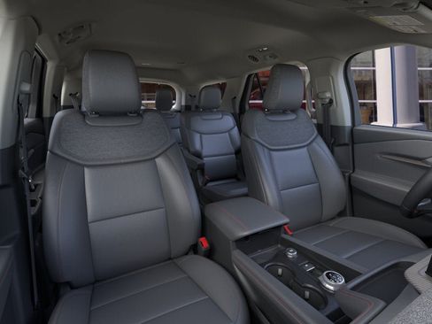 New 2026 Ford Explorer Active w/ Active Comfort Package AWD/4WD image 10