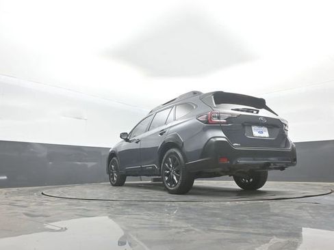 Used 2023 Subaru Outback Onyx Edition XT AWD/4WD image 36
