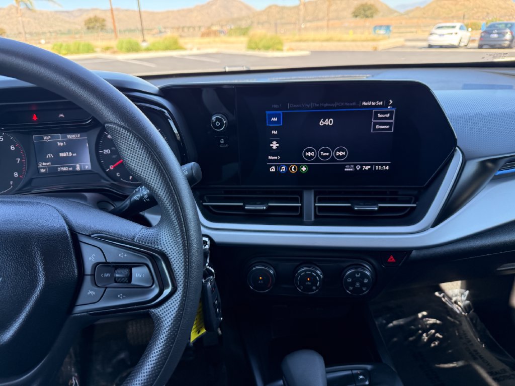 Used 2025 Chevrolet Trax LS FWD image 15