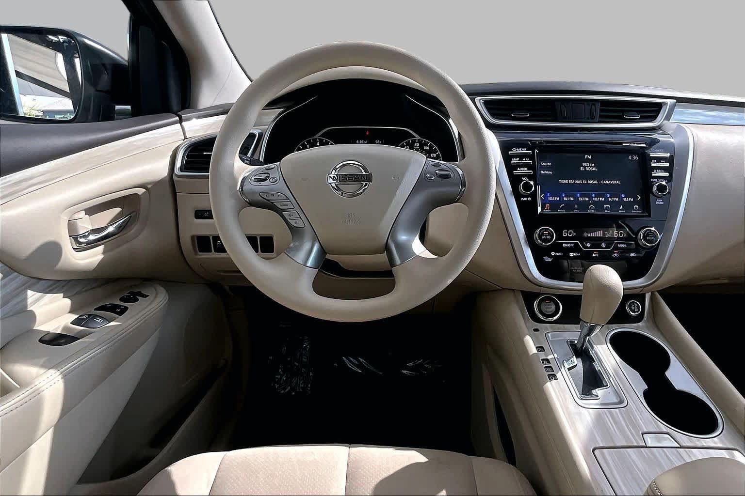 Used 2016 Nissan Murano S w/ Navigation Package FWD image 6