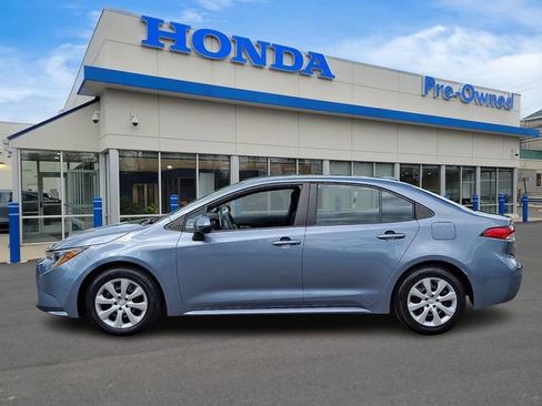 Used 2021 Toyota Corolla LE w/ Carpet Mat Package (TMS) FWD image 7