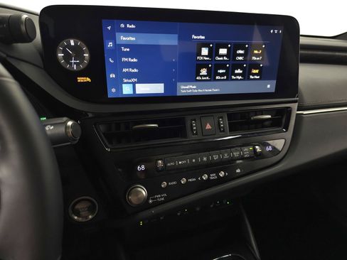 Used 2023 Lexus ES 350 w/ Accessory Package (Z2) FWD image 24