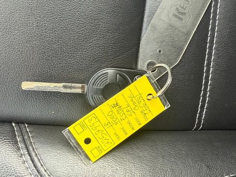 Used 2018 Ford Escape SEL image 29