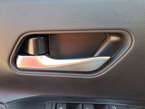 New 2026 Nissan Kicks SV w/ SV Premium Package image 17