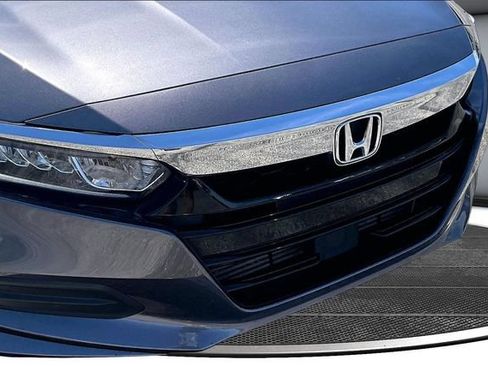 Used 2019 Honda Accord LX image 31