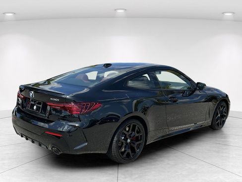 New 2026 BMW 430i Coupe w/ M Sport Package RWD image 4