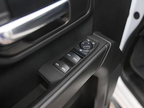 Used 2025 Chevrolet Silverado 1500 Custom Trail Boss w/ LPO, Dark Essentials Package AWD/4WD image 21