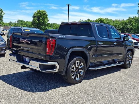 Used 2020 GMC Sierra 1500 SLT w/ SLT Premium Plus Package AWD/4WD image 12
