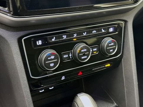 Used 2022 Volkswagen Atlas SE image 17