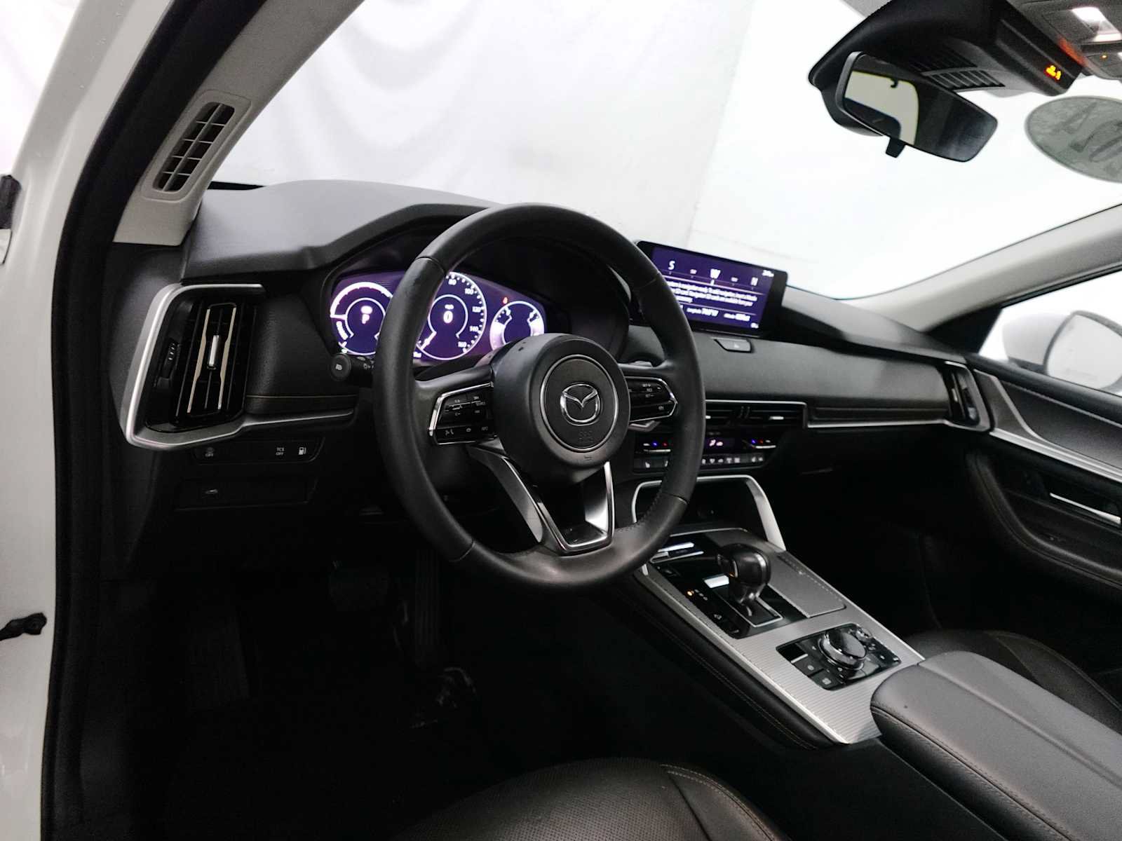 Used 2024 MAZDA CX-90 Plug-In Hybrid w/ Preferred AWD/4WD image 15