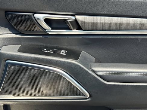 Used 2024 Kia Telluride SX Prestige AWD/4WD image 14