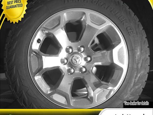 Used 2022 RAM 1500 Big Horn AWD/4WD image 21