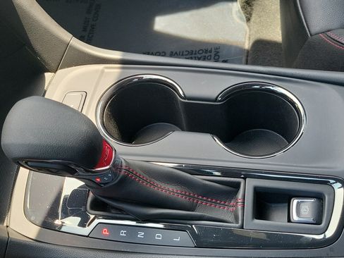 Used 2024 Chevrolet Equinox RS w/ RS Leather Package FWD image 35