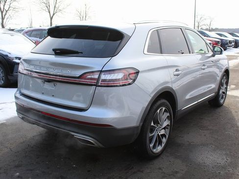 Certified 2022 Lincoln Nautilus Reserve image 3