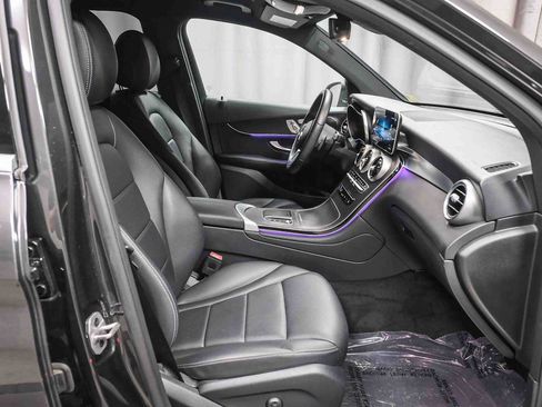 Certified 2022 Mercedes-Benz GLC 300 image 19