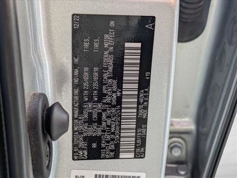 Used 2023 Toyota Highlander LE image 26