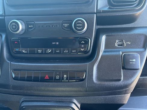 Used 2023 RAM ProMaster 2500 image 27