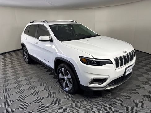 Used 2019 Jeep Cherokee Limited AWD/4WD image 7