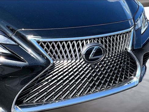 Used 2018 Lexus LS 500 w/ Luxury Package RWD image 28