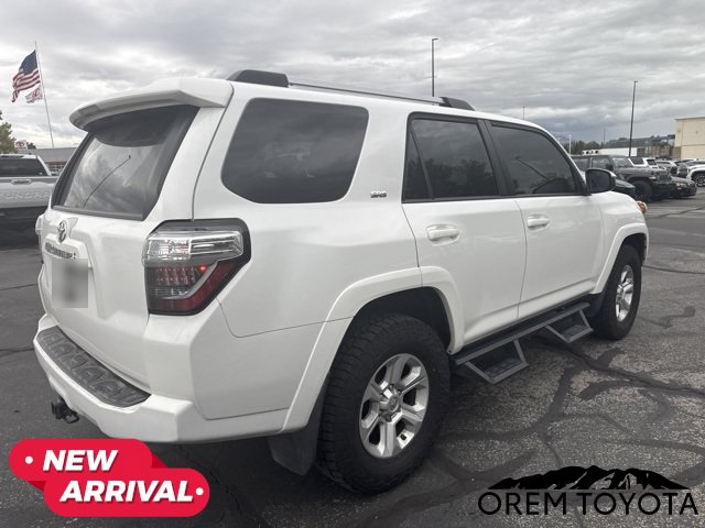 Used 2021 Toyota 4Runner SR5 AWD/4WD image 9