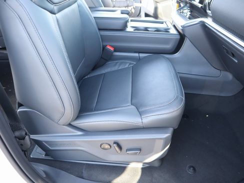 New 2025 Ford Expedition Max Platinum w/ Stealth Performance Package image 15