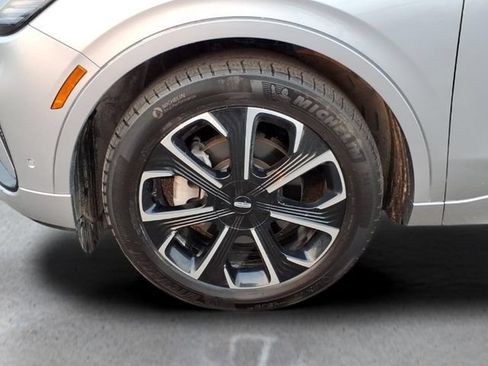Used 2024 Lincoln Nautilus Reserve w/ Equipment Group 202A AWD/4WD image 10