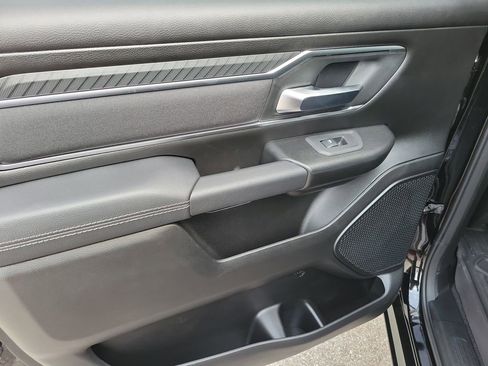New 2026 RAM 1500 4x4 Crew Cab image 13