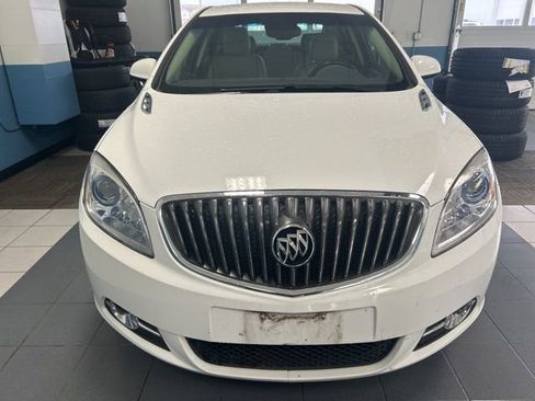 Used 2012 Buick Verano Leather image 2