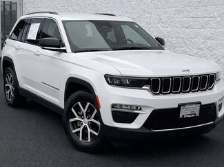 Used 2023 Jeep Grand Cherokee Limited video 1