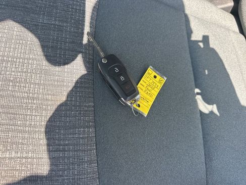 Used 2023 Ford F350 XLT image 31