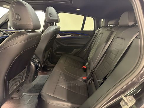 Used 2023 BMW X4 xDrive30i w/ Premium Package image 22