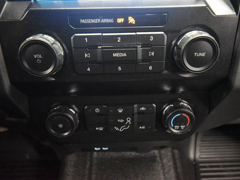 Used 2019 Ford F250 XL w/ STX Appearance Package image 17