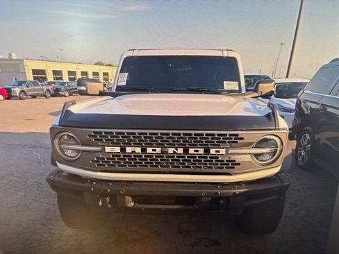 Used 2024 Ford Bronco Badlands AWD/4WD image 25