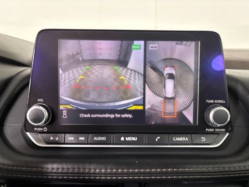 Used 2023 Nissan Rogue SL FWD image 22