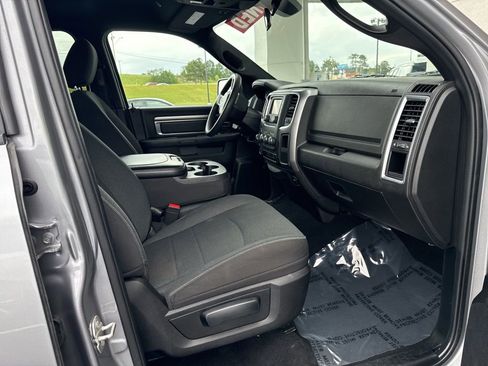 Used 2024 RAM 1500 Classic Warlock AWD/4WD image 9