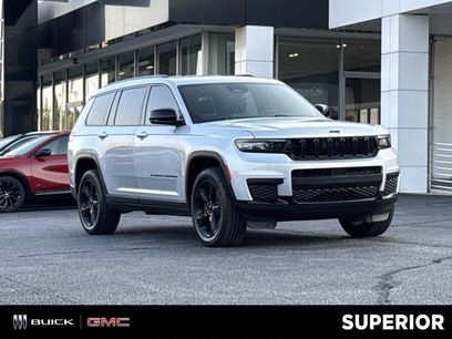 Used 2023 Jeep Grand Cherokee L Laredo