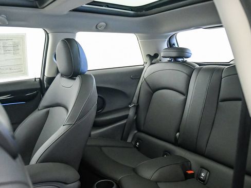 Certified 2024 MINI Cooper S FWD image 19