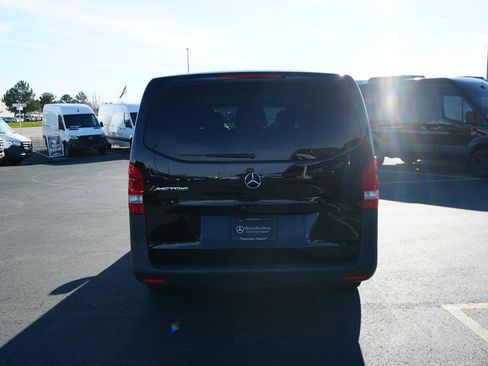 Used 2023 Mercedes-Benz Metris Passenger image 6